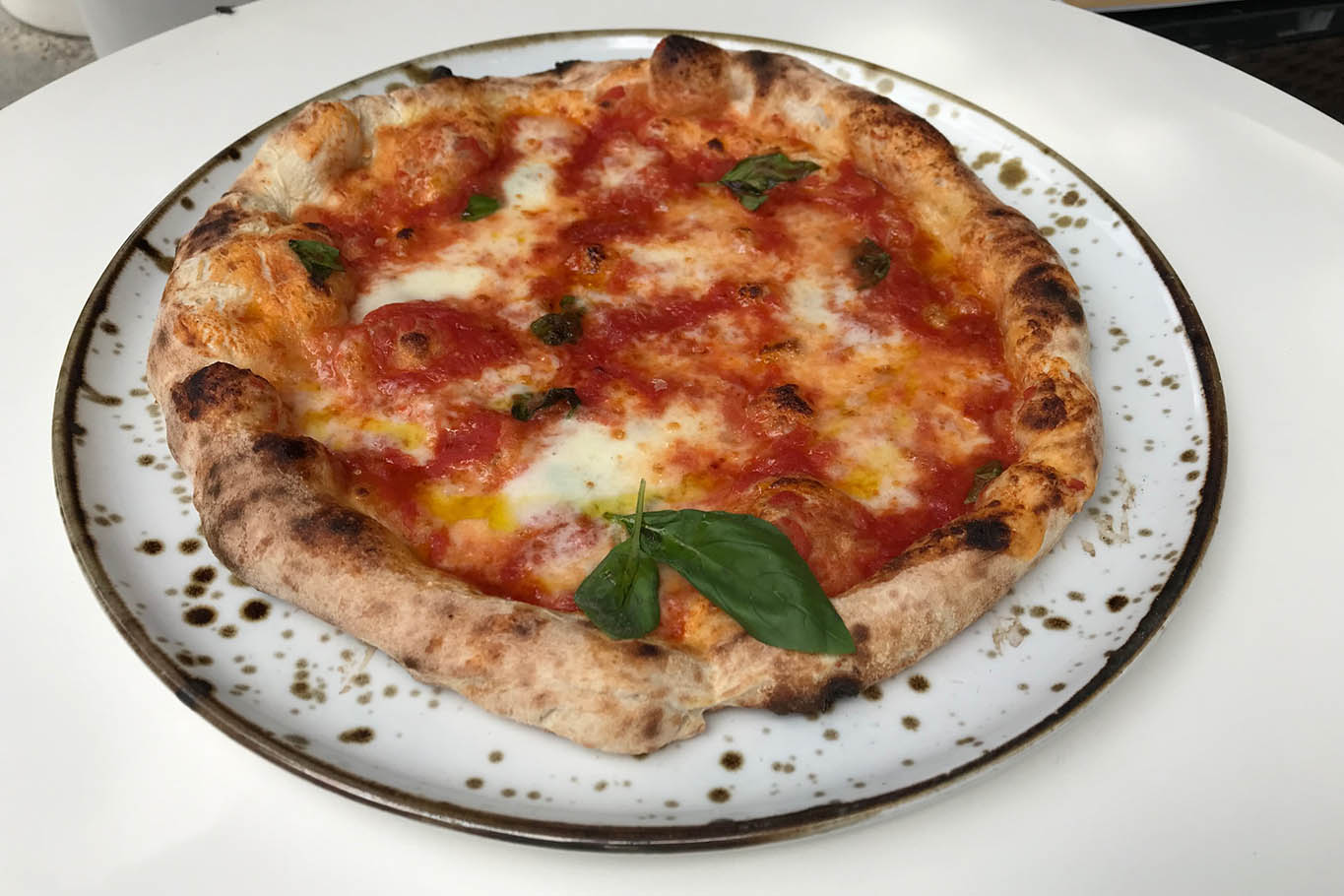 pizza Margherita EmergentePizza 2025